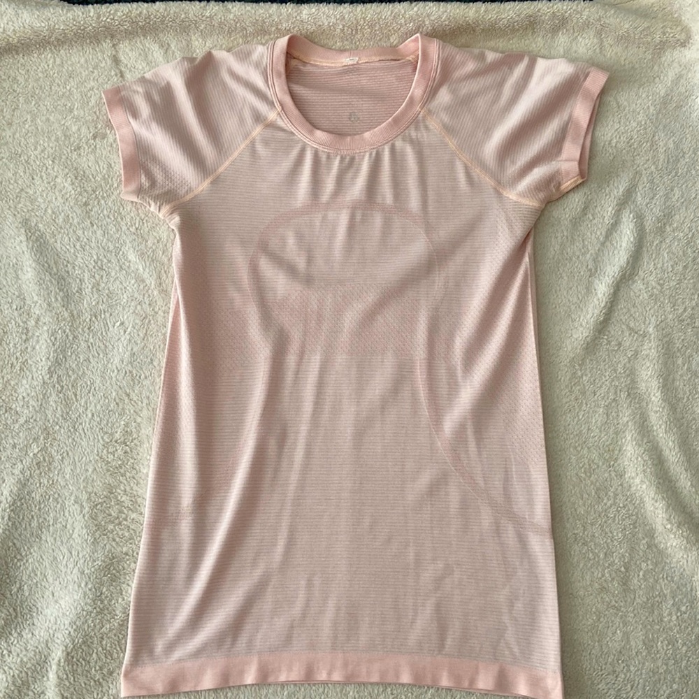 Lululemon Swiftly 2.0 Short Sleeve